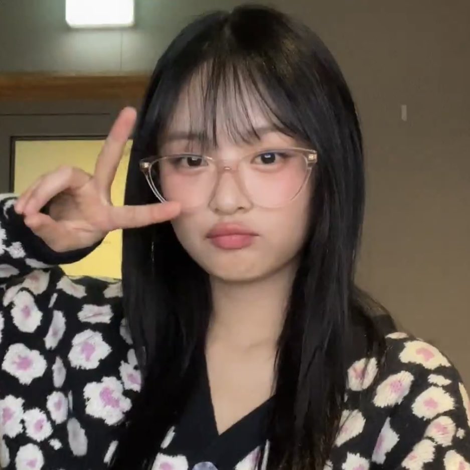 njz pics (@picsnewjeans) on Twitter photo 