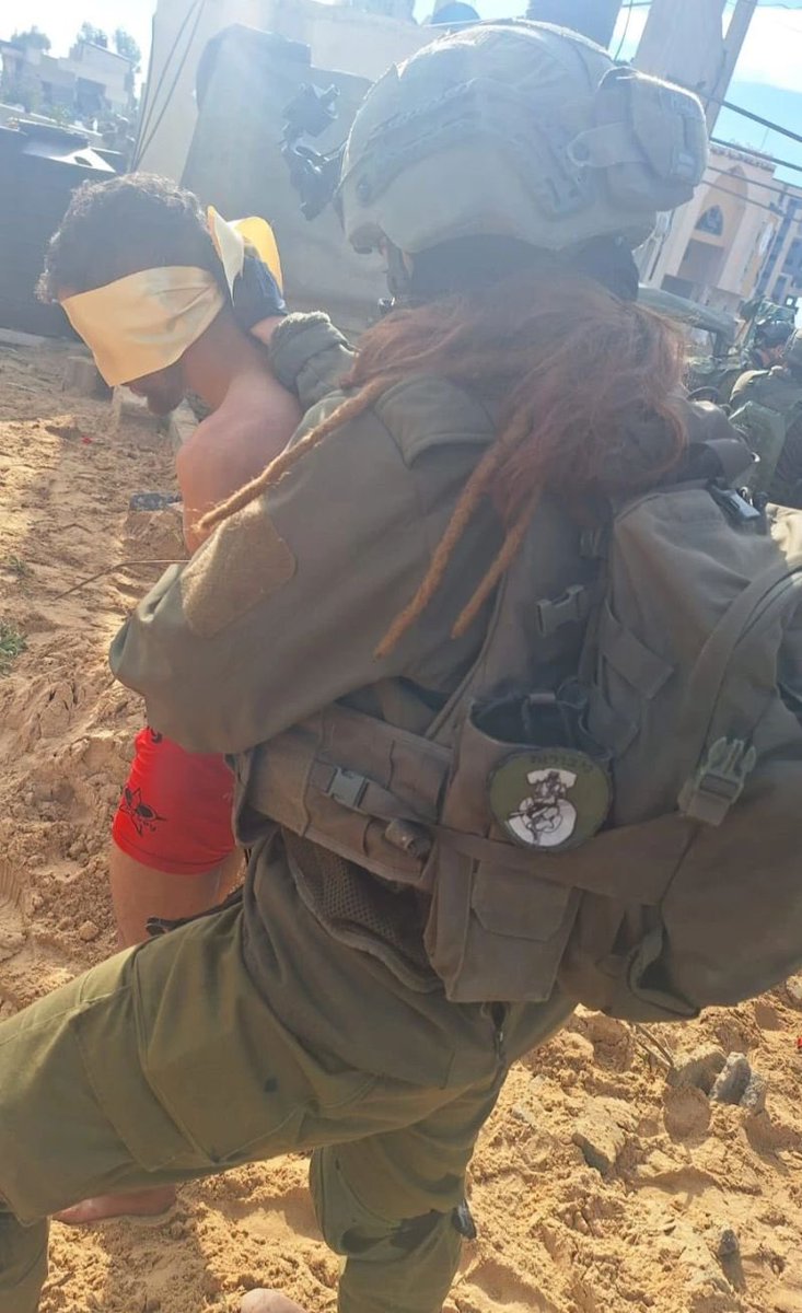 افيخاي ادرعي tweet media