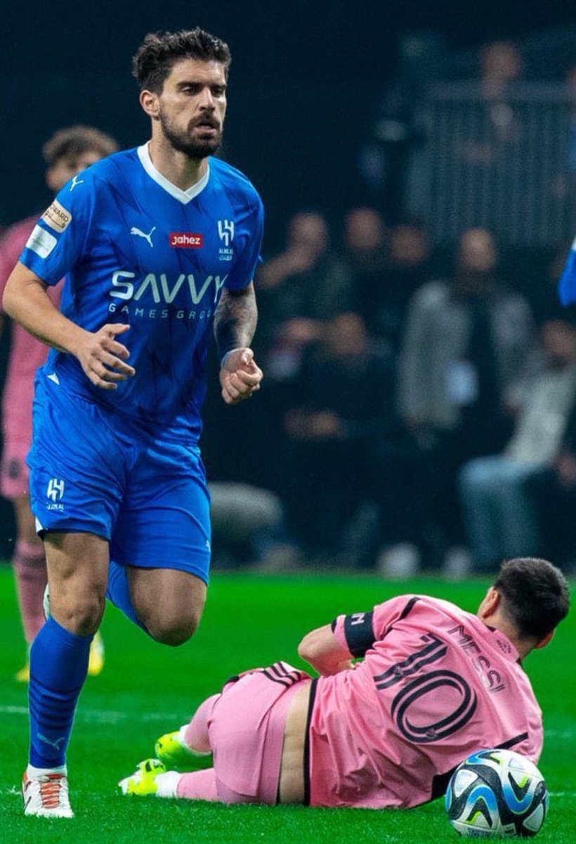 ثرييييد : 

ردود فعل الاجانب على مباراة الهلال وانتر ميامي🔥

#الهلال_انتر_ميامي