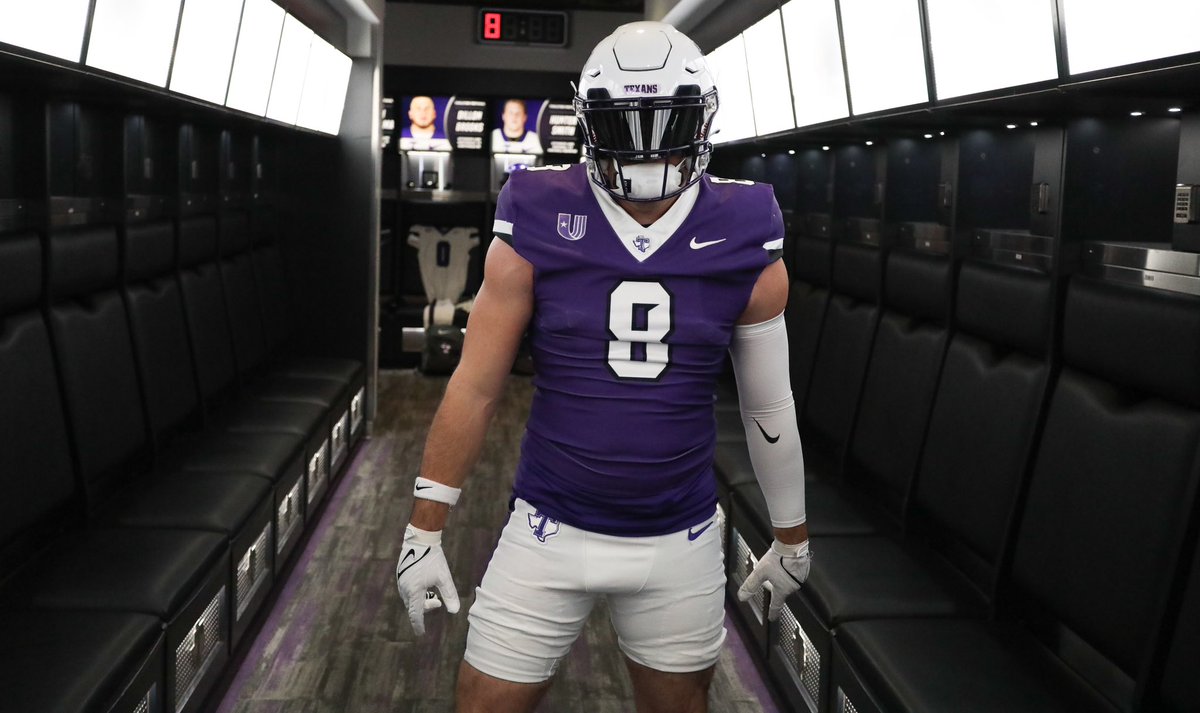 After an amazing visit, I am blessed to say I have received an offer from Tarleton State University! Go Texans! @CoachHead10 @TarletonState @MJCFootball @CoachAbbasi @JUCOFFrenzy