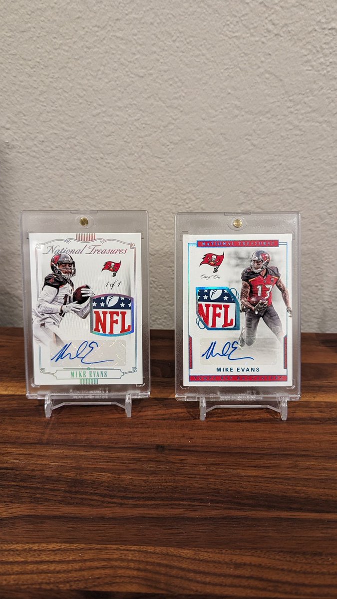 Craer's tweet photo. @ericwhiteback By far my favorites.  2015 and 2016 Mike Evans shields. https://t.co/voGxNK7COx