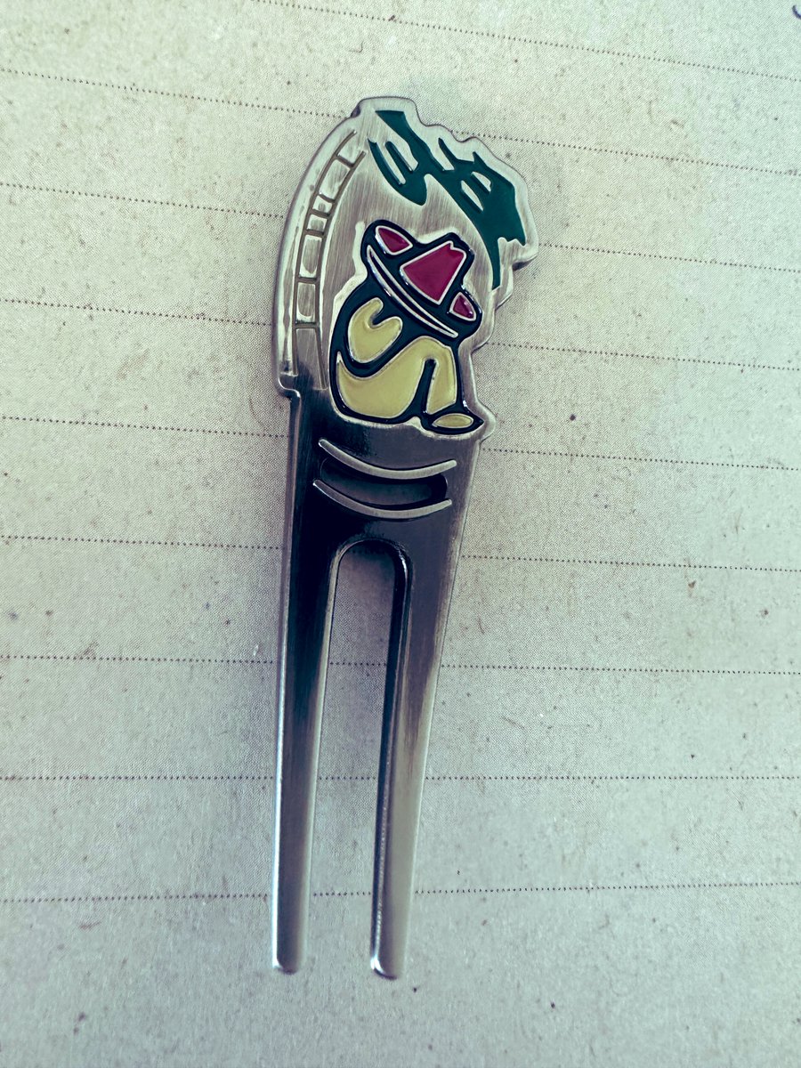 🧨🧨🧨 GIVEAWAY TIME!🧨🧨🧨

In honor of one of the best publicly accessible golf courses in the USA, I’m giving away this bespoke PRG divot repair tool with the classic Pasatiempo logo. 

This Alister MacKenzie designed classic course should be visited by all!

How to enter: