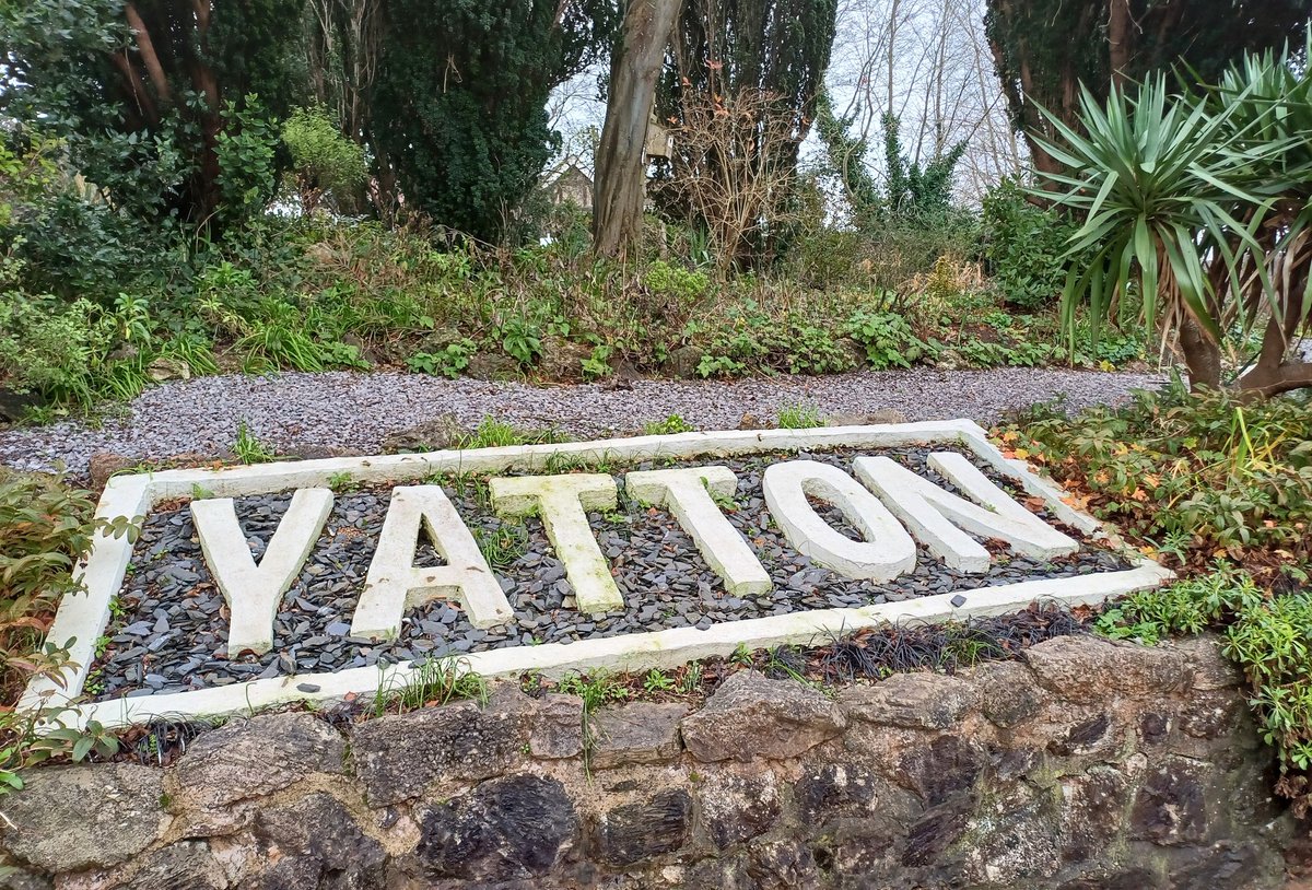 Paul Webster (@watfordgap) on Twitter photo Can't think of a better #CommunityRail venue for Rob, our new <a href="/CommunityRail/">Community Rail Network</a> Director's first visit than <a href="/strawbcycles/">StrawberryLineCycleProject</a> & cafe at #Yatton! Thanks for all your inspiration and good news stories about @SevernsideCRP projects too. Can't think of a better #CommunityRail venue for Rob, our new <a href="/CommunityRail/">Community Rail Network</a> Director's first visit than <a href="/strawbcycles/">StrawberryLineCycleProject</a> & cafe at #Yatton! Thanks for all your inspiration and good news stories about @SevernsideCRP projects too.