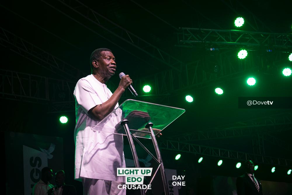 dovetv's tweet photo. Prayer point
- Light of the world, shine upon me.
- Light of the world, thank you for your light for the rest of my life, don't let my light go out.
- Father for the rest of my life, let me shine for you.
#LightUpEDO
#Reach4Christ
#DoveTv
#DoveTelevision
#OHPrimeTv https://t.co/WV4KZ4LRT4