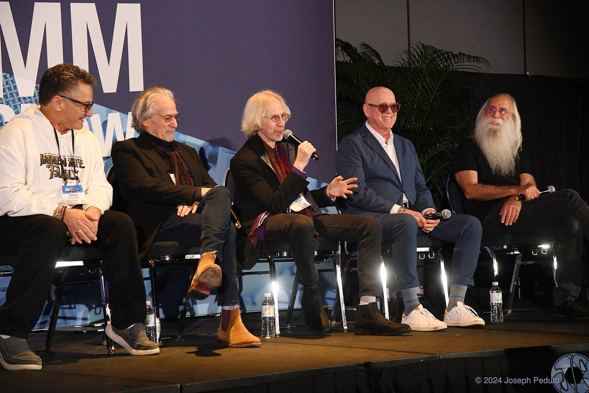 TheImmedFamily tweet media