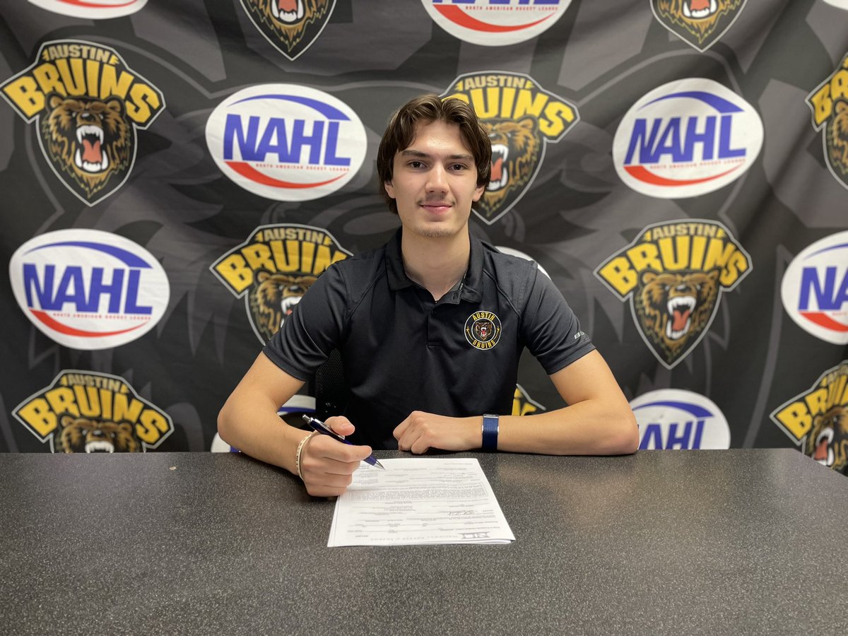 theaustinbruins's tweet photo. Bruins 🤝 Beavers

Congratulations to @Trentwiemken who officially signed his NLI to complete his commitment to @BSUBeaversMHKY! https://t.co/j1bIl3LBEk
