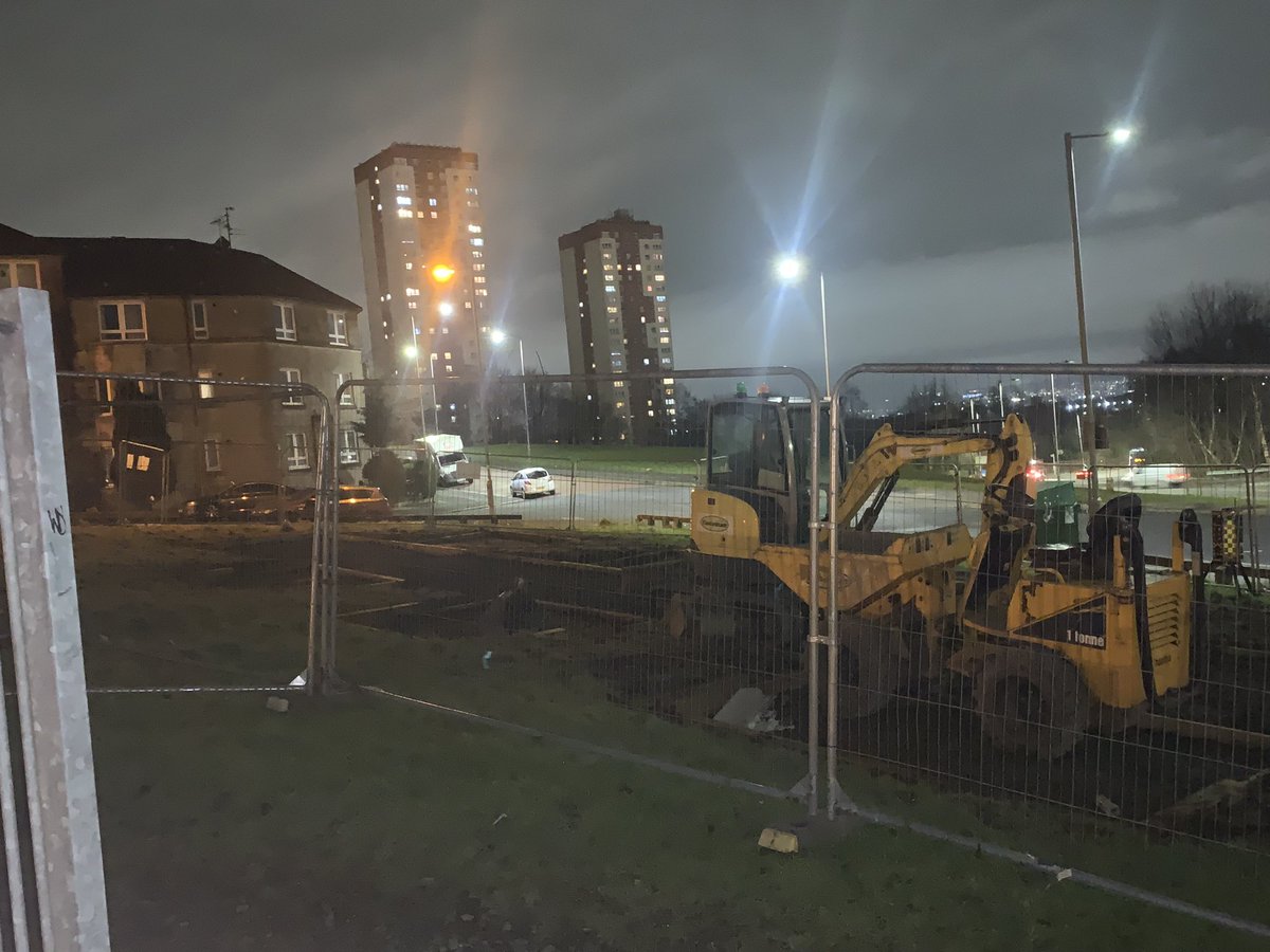 SpringburnYF's tweet image. Have you seen the diggers out at Springburn Academy ? Work has started on the Springburn Bench Project
This will create an outdoor seating area with recycling facilities for the whole community to use, we will also have outdoor learning facilities and a sensory area.