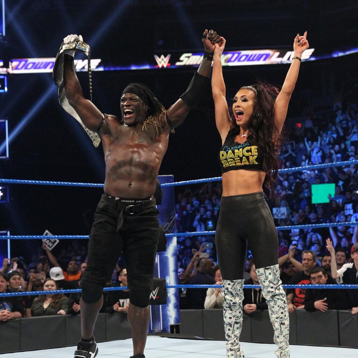 HoursOfWrestlin's tweet image. On this day in 2019, @RonKillings won the WWE United States Championship for the 2nd time #WWE #SDLive #USTitle