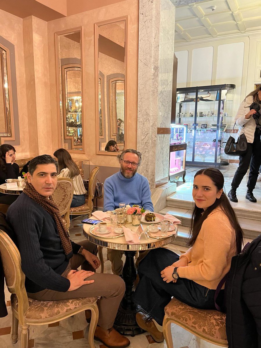 aherlizamanlar's tweet photo. Müstesnâ bir günden… https://t.co/iXiomDhJpx