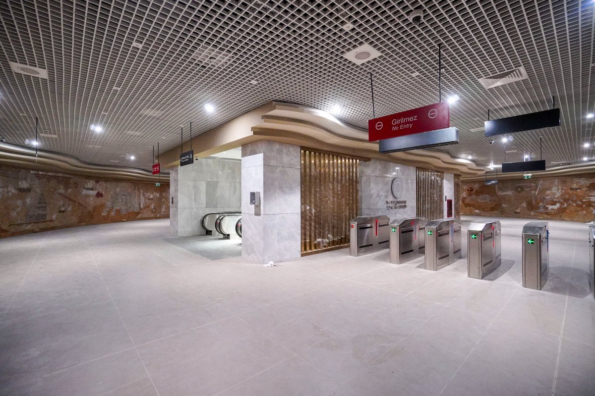 İstanbul Havalimanı Metrosu'na ait Kâğıthane-Gayrettepe etabı açıldı

🚇 9 istasyon
↔️ Toplam 37,5 km uzunluk
✅ Saatte 120 kilometrelik hız
🔢 600 bin kişilik günlük yolcu kapasitesi