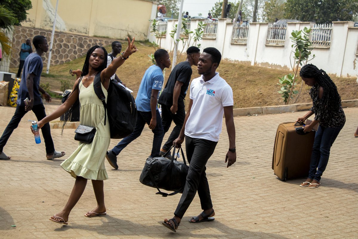 upsaccra's tweet photo. First-year students checking in at the various UPSA hostels.
#weloveupsa #upsa #welcometoupsa https://t.co/lvaotOiDyW