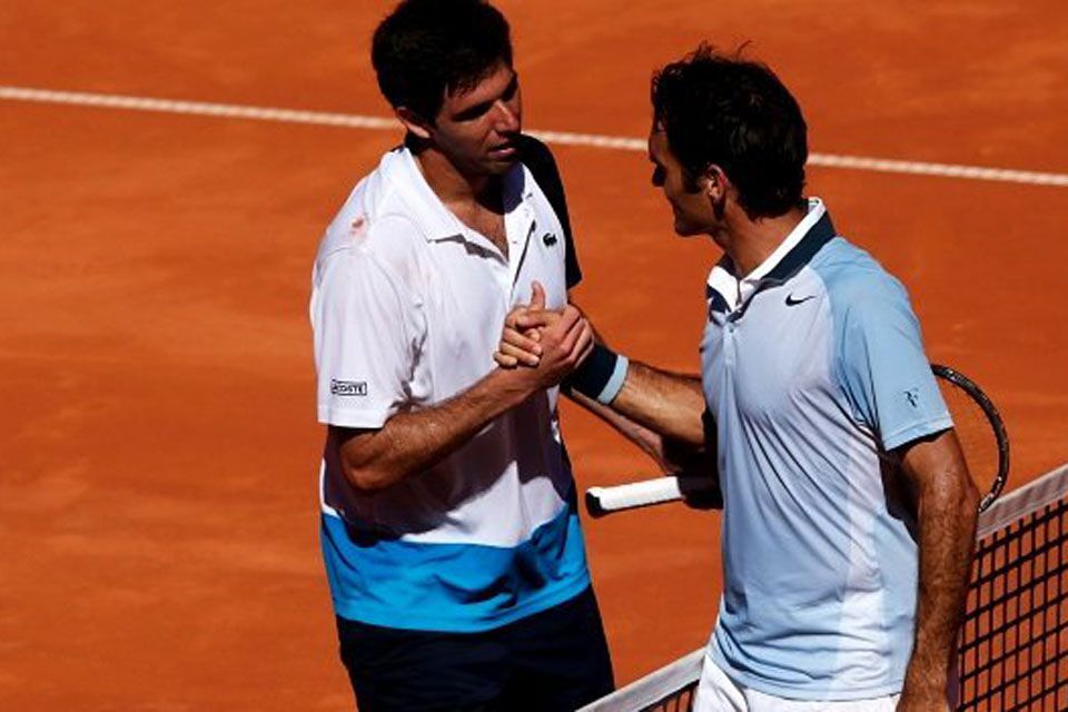 sebatorok's tweet photo. Federico #Delbonis derrotó a @RogerFederer. Fue en las semifinales de Hamburgo 2013. El argentino era #114 del mundo y se impuso por 7-6 (9-7) y 7-6 (7-4) ante el suizo, que era #5. https://t.co/Q5tRdJaOuk