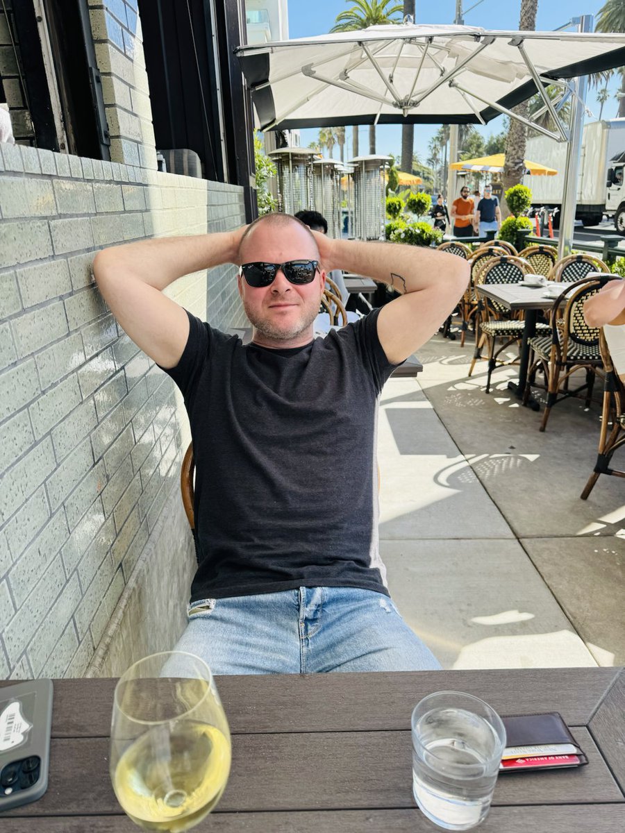 Justin Welsh tweet media