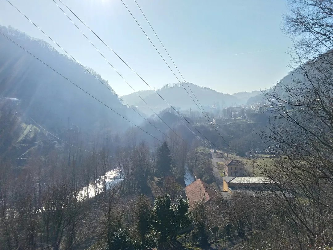 korsivobike's tweet photo. Cielo azzurro e Sole in alta valle e nebbia verso la pianura #valbrembana #cyclinglife #cycling #ciocc #cyclingphotos #steelvintagebikes #bicycle #bicyclelife #bicicletta #bicycles #bici #biciacciaio #senzabicinonsostare #bikelife #cyclinglife #bike #bikephoto #inlombardia https://t.co/3BChqLUlXK