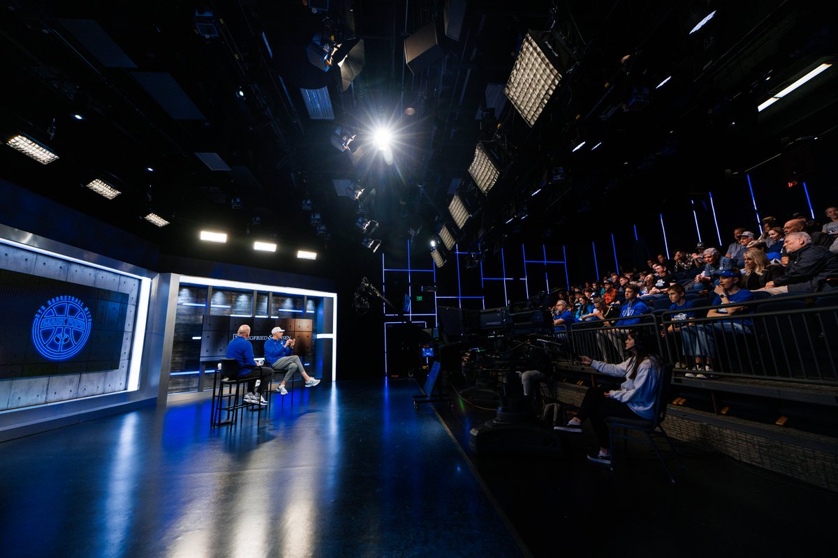 gregwrubell's tweet photo. It's never too early in the week to save your free seats for the #PopeShow: https://t.co/qp3AQoX5hh
We're live from inside Studio C at @byutv Thursdays at 6:30 pm MST; if you can't join us in the audience, watch live or on-demand on the BYUtv app and Big 12 Now on ESPN+. https://t.co/NPlkDpVARL