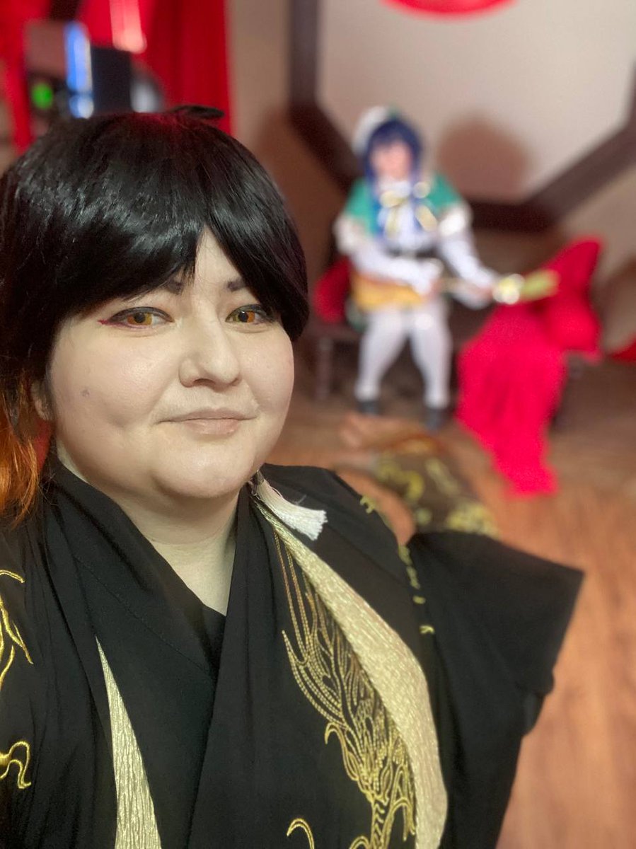 Снимали с <a href="/NottMarina/">Marina_Nott</a> нечто красивое к будущей игре и, видимо, ближайшим праздникам (двум сразу) xD 

@matsukiga такая красавица в образе некоего барда-алкоголика