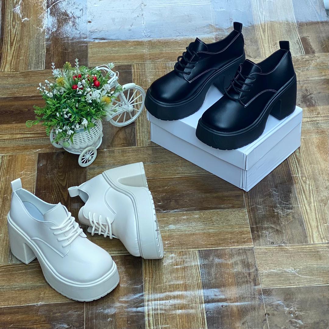 Glammorhot's tweet photo. Black 40_46
Brown 43_46
Fully Boxed
Price 25,000🥰👍🔥 https://t.co/ArLvMNEYBg