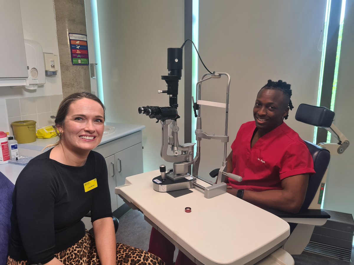 We were delighted to welcome Dr @RangerOlayer and the @OperationOuch team to our Richard Desmond Children Eye Centre to meet Miss Lucy Barker and learn about cataracts in young patients. You can watch along tomorrow at 5:30PM on CBBC.