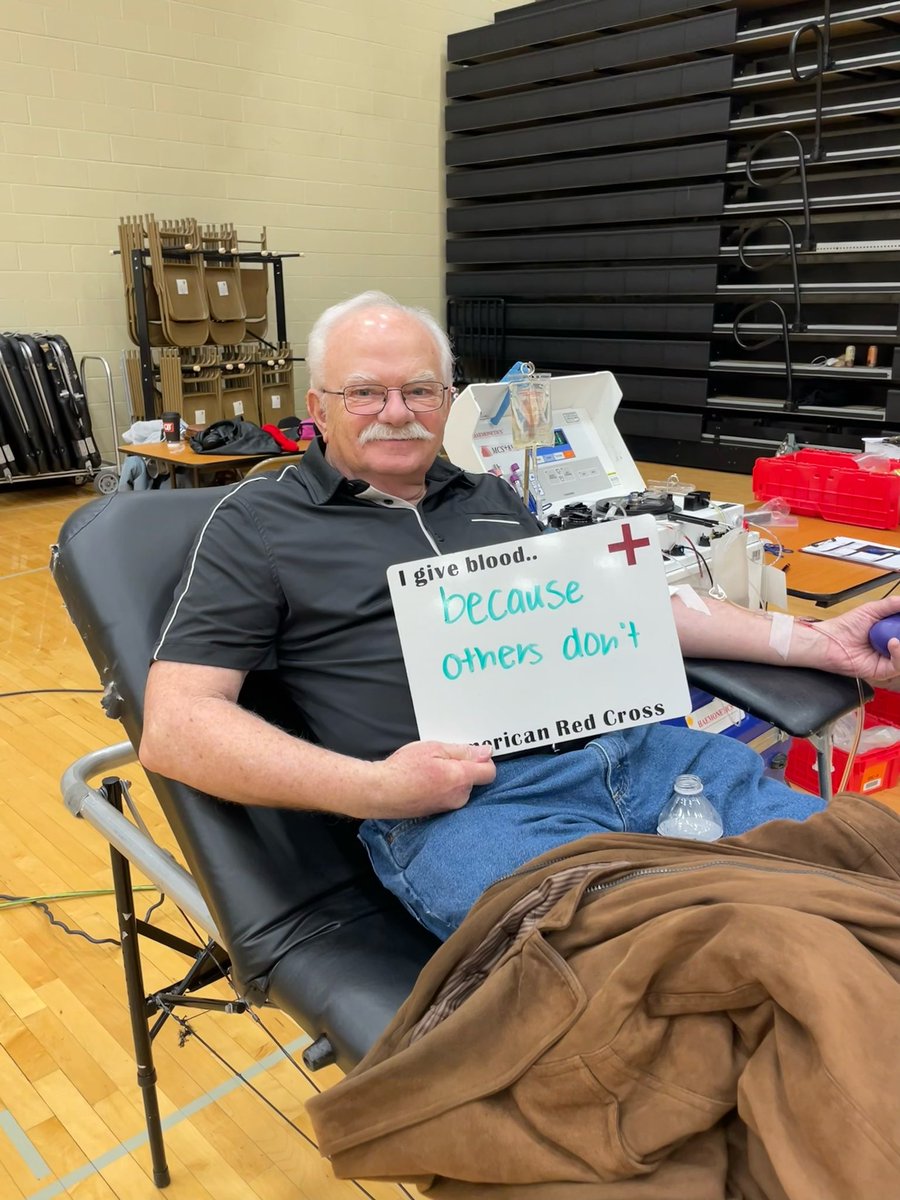 JenniferLewis71's tweet photo. Here’s why we give!
Thank you to all of our amazing donors today.  We far exceeded our goal!  If you’re interested in being someone’s hero we’d love to see you at our next drive on 3/26 from 6:30 - 1:00.  Message me or sign up online.
@GlenwoodRams https://t.co/GOO7BZaJKm