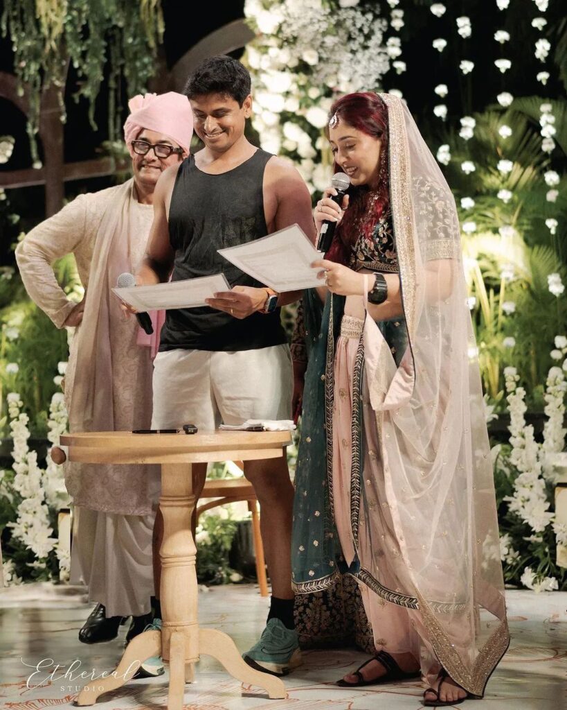 tajmalafzalgill's tweet photo. Shadi pr asy Kon tayar hota ha🤷
#Dulha_in_lungi😄
@AKofficialTeam 
@NupurShikhare https://t.co/ch9b6aFUiq
