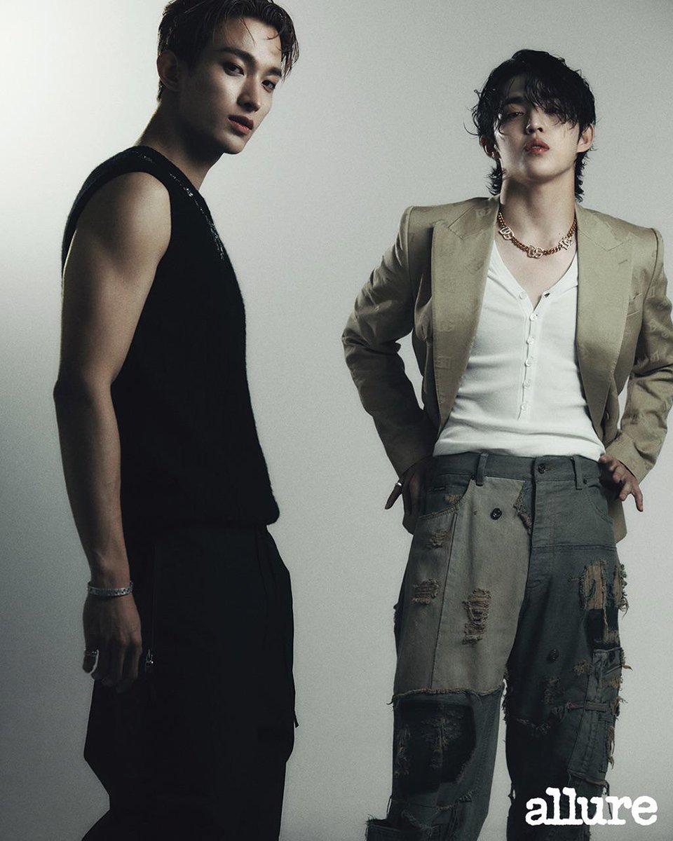 svteenwrld's tweet photo. put these two together in a photoshoot studio again NOW. https://t.co/LLOaf75gCx
