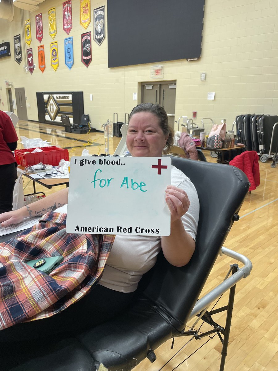 JenniferLewis71's tweet photo. Here’s why we give!
Thank you to all of our amazing donors today.  We far exceeded our goal!  If you’re interested in being someone’s hero we’d love to see you at our next drive on 3/26 from 6:30 - 1:00.  Message me or sign up online.
@GlenwoodRams https://t.co/1xwXUl07du
