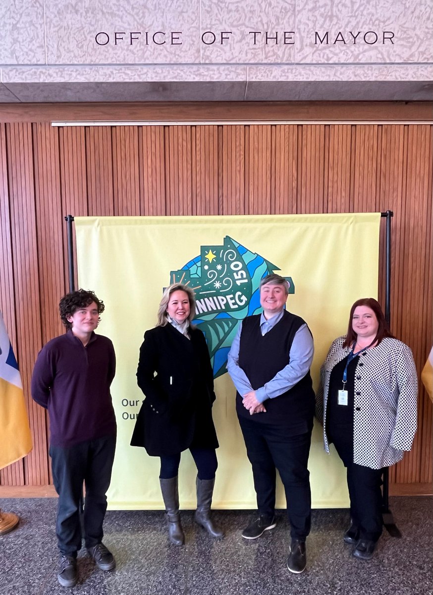 CUPEMB's tweet image. President Gina McKay presented to the Human Rights Committee of Winnipeg City Council today (w @cupe500's Carmen Prefontaine, CUPE Human Rights Rep Kristine Barr). 
McKay proposed recommendations to build more safety/accessibility into municipal policies for 2SLGBTQIA+ people.