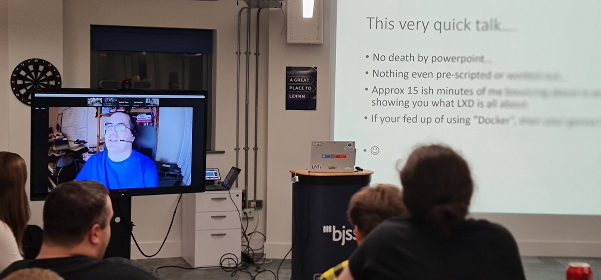 dotnetnotts's tweet image. And finally we have @shawty_ds aka Peter Shaw talking about all things LXD! #dotnetnotts