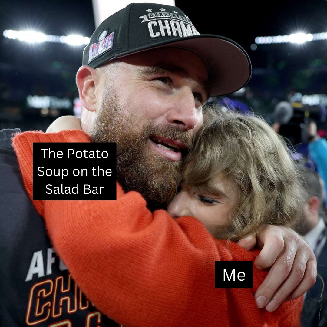 EatnPark's tweet photo. The Steelers may not have made it to the Super Bowl, but at least Taylor did. #PApride https://t.co/g9XFP8GnRa