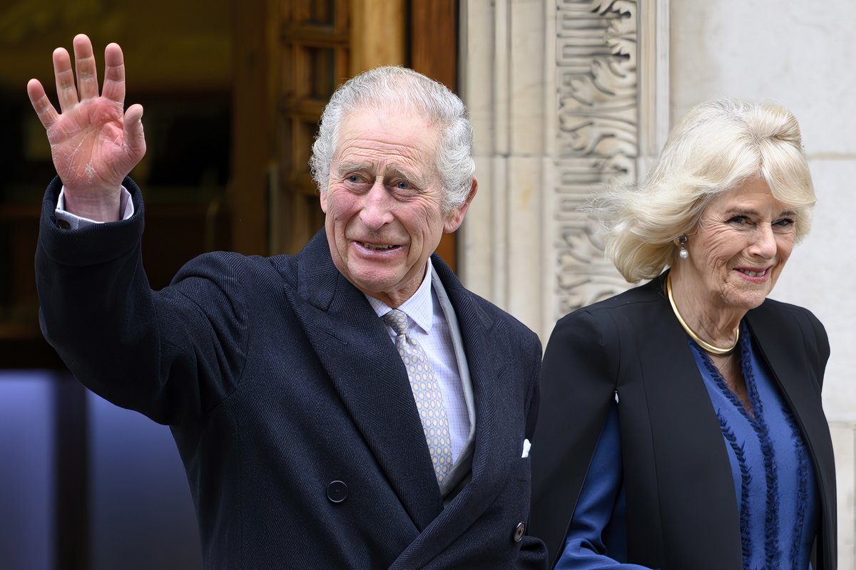 King Charles III leaves the London Clinic with Queen Camilla after his prostate surgery #Royal #KingCharles #Queen #prostate #hospital