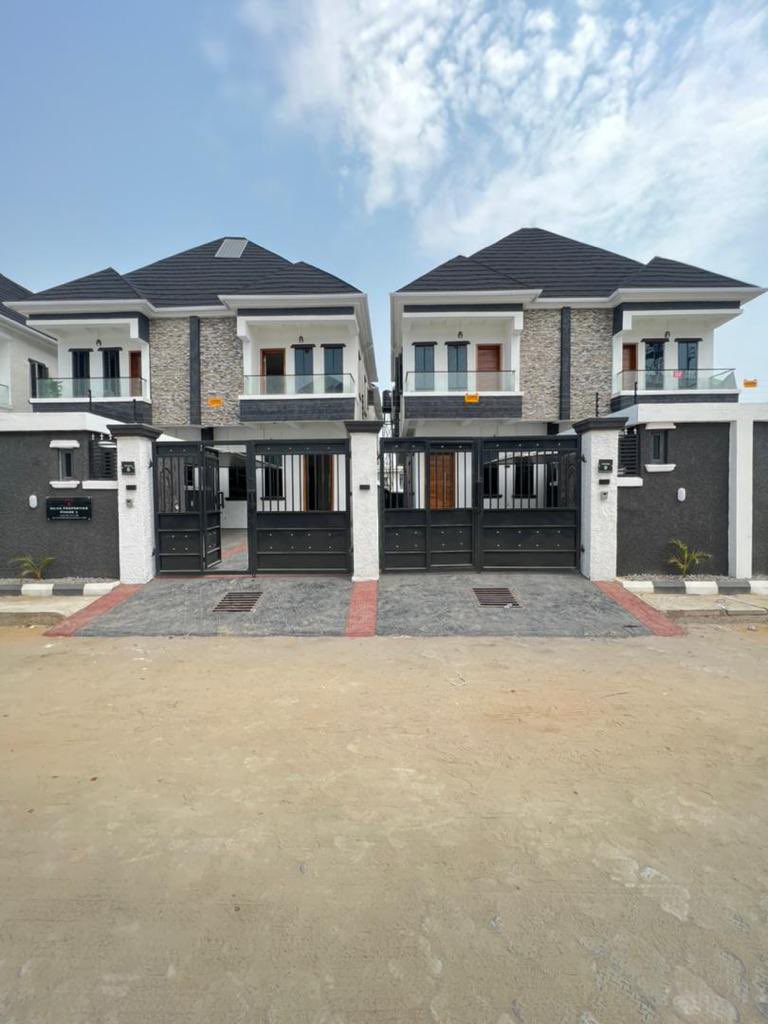 JustKingss's tweet photo. Please help repost before you sleep 🙏🏾❤️

4BEDROOM SEMI DETACHED DUPLEX &amp; BQ FOR SALE!

LOCATION: IKOTA LEKKI, LAGOS.
PRICE: 90M ONLY.

FOR INFO: CALL/WHATSAPP; 08020548664 https://t.co/zvPeyVqMfA