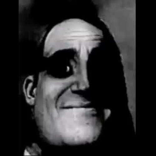 Untitled_Twits's tweet photo. @InternetH0F The way that the black rubber just has the same emotion through it all makes me feel uncomfortable af https://t.co/CbguVp1MNM