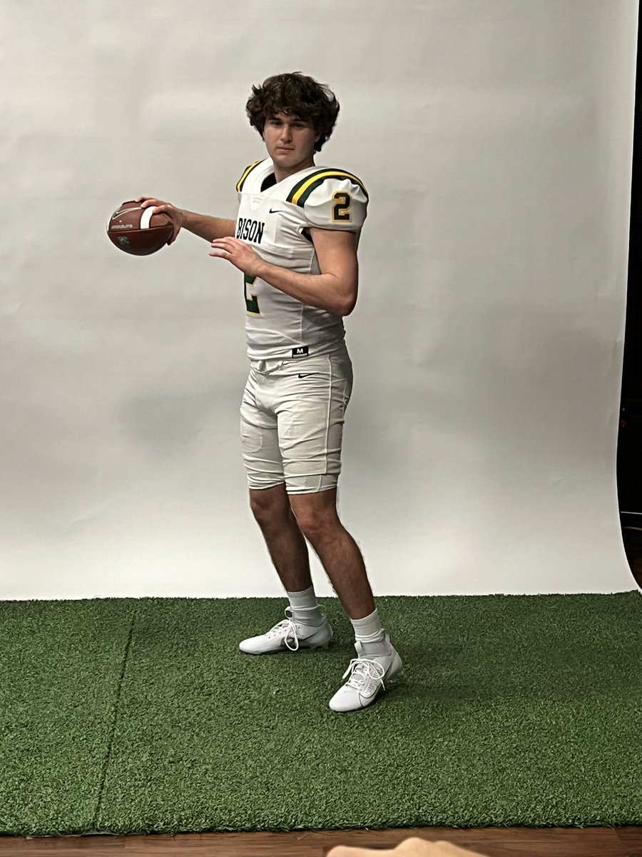 logan_mc8's tweet photo. #AGTG After a great visit with @Taggart_Brown I am blessed to receive an offer from @OBU_Football.  

@OBUCoachJensen
@DentonGuyer_FB @ReedHeim @CoachJoseph979 @Mike_Gallegos16 @KyleKeese

#SouthSide #OBU #OwnIt https://t.co/agS8CP7JJJ