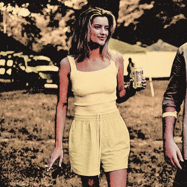 ⠀ 
    ﹫ 𝗄𝖺𝗒𝗅𝗂𝖼𝗂𝗈𝗎𝗌 ﹕ girl next door by my babysitter's a vampire. 
 ⠀