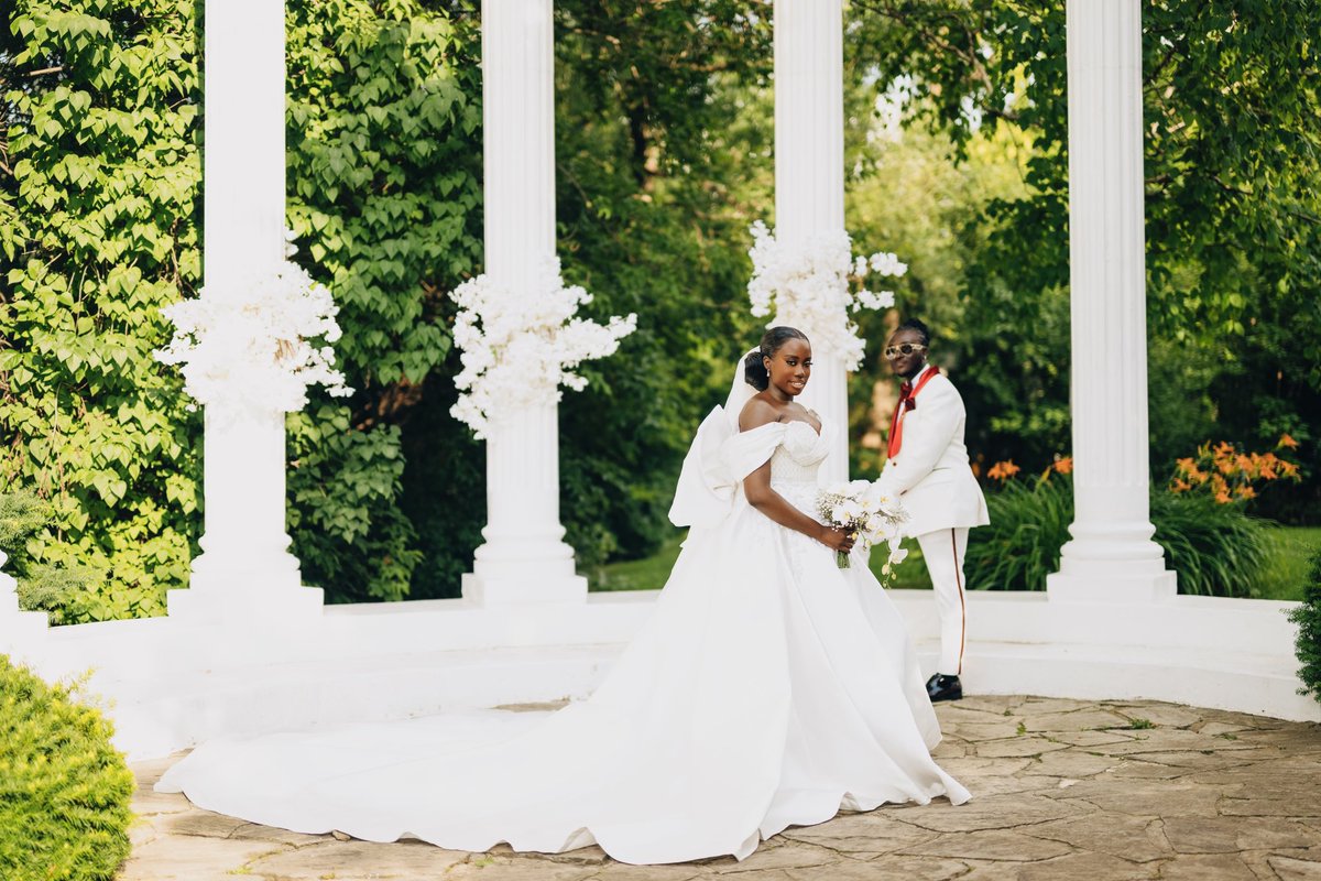 TemsDelight's tweet photo. Enjoy the breathtaking portrait looks from N &amp; E’s wedding, setting the tone for a week filled with beauty and inspirations

Planner: @TemsDelight 
📸:Mesus studio
#temsdelightevents #luxuryweddings #weddings #torontoweddings #torontoweddingplanner ##atlantaweddings #brides #atl https://t.co/24Im2kYsW9