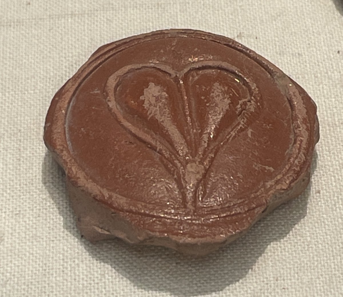 DrAnnaWalas's tweet photo. As my birthday month is coming to an end, and eyes turn towards February, here's a photo of a gaming counter recycled from samian ware with a decoration that just looks so much like a lovely little heart.  
 @RomanCaerleon  Museum, Wales 

Roll on Valentine Day month ❣️🩷🤎❤️ https://t.co/uYx6p4rFka