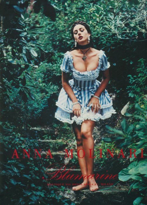 virgoessence's tweet photo. Monica Bellucci for Blumarine by Helmut Newton, 1993 https://t.co/3hv615Bh6X
