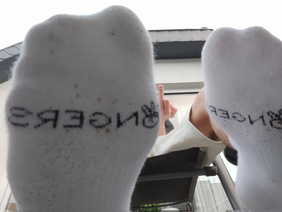 MastrSocks's tweet photo. Sniff Them!

#Socks #Socksmaster #findom #Slave #Fußfetisch #breathcontrol #socksslave #nikesocks #BMB #Domination #dirtysocks #usedsocks #cashmaster https://t.co/Pa3dDOhh9v