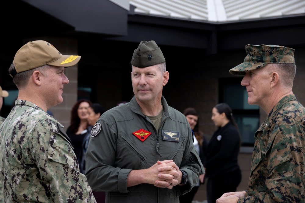 Maj. Gen. Borgschulte, #3rdMAW commanding general, helps cut the ribbon at the opening ceremony of a new Child Development Center on @MCASMiramarCA, Jan. 25. The new facility is the largest CDC in @NavyRegSW , with 25 classrooms serving an additional 306 military children.