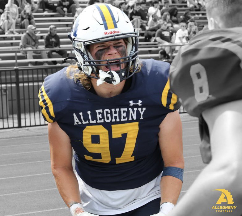 Coach_Layer's tweet image. Gator family GREW this weekend!!

No time to rest, fired up for another round of PA, OH, NY, IL, NV, FL, &amp;amp; MA representation on campus for official visits. 

#GoGators🐊