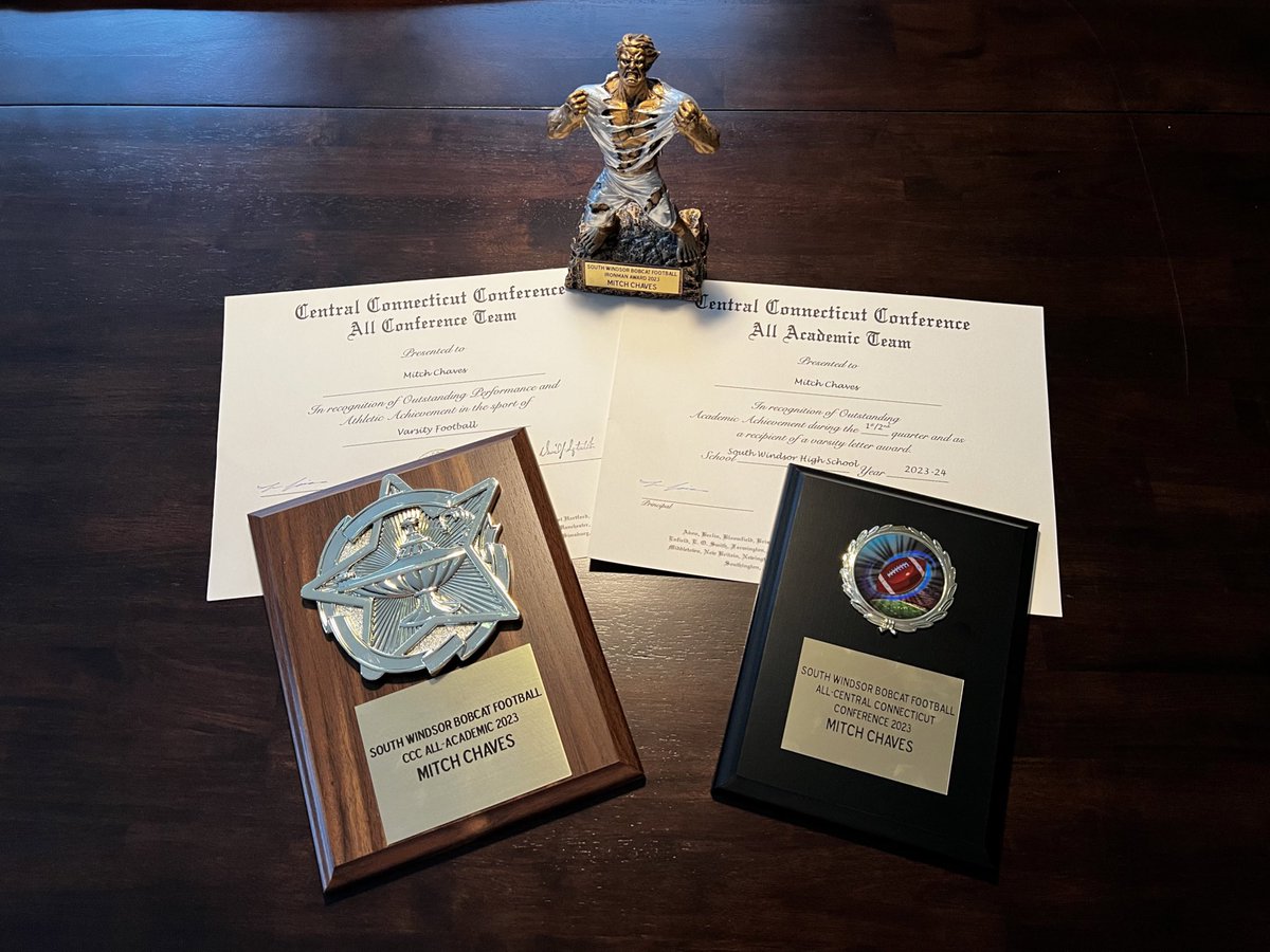 mitchaves tweet media