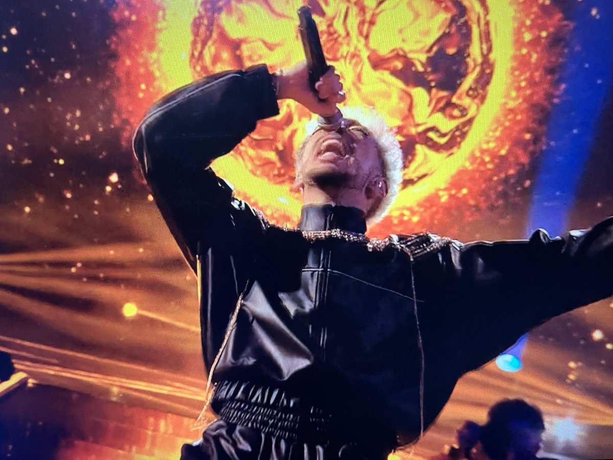 Terrdcs's tweet photo. efectivamente señores PAUL THIN A RESUCITADO #SalvarPaul #OTGala9 #OTDirecto29E https://t.co/akOUy8HqlA