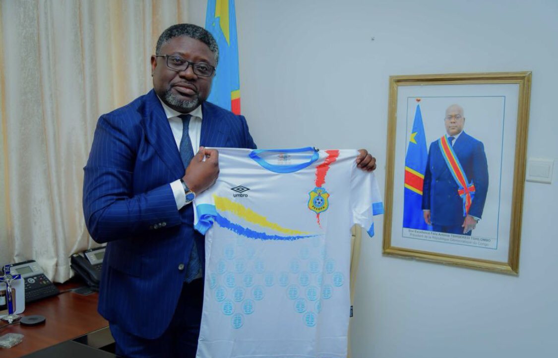 santequiz1's tweet photo. Félicitations à nos @leopard243 pour cette victoire historique !!! Une Bonne thérapeutique pour la santé mentale de tout un peuple…  @santequiz1 joint sa voix à celle du VMinistre @holenns et de tous les congolais pour vous dire BRAVO et chanter #ToroToro @HermanAmisi @Golva6 https://t.co/8EU5ciT6do