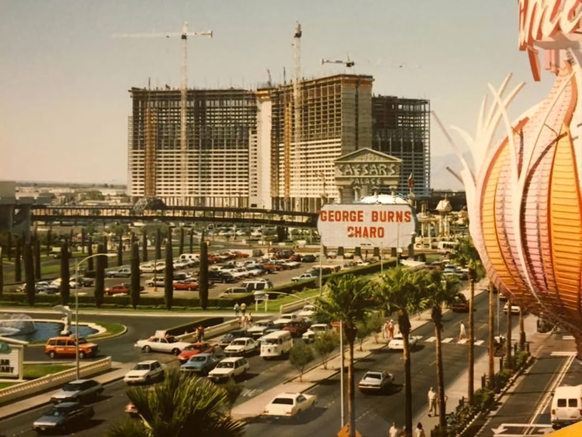 Summer 1988 and they're working hard to complete the Mirage #LasVegas . 📷 via @summacorp