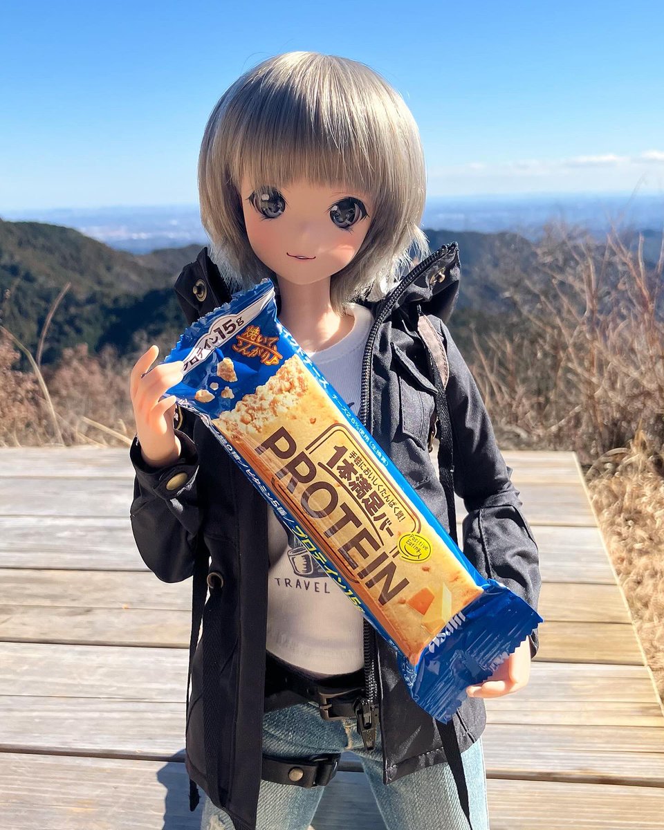 Londondolllife1's tweet image. Lunch of champions 🍱 Fel reminds you to get some protein 💪
#smartdoll #mitake #photograghy