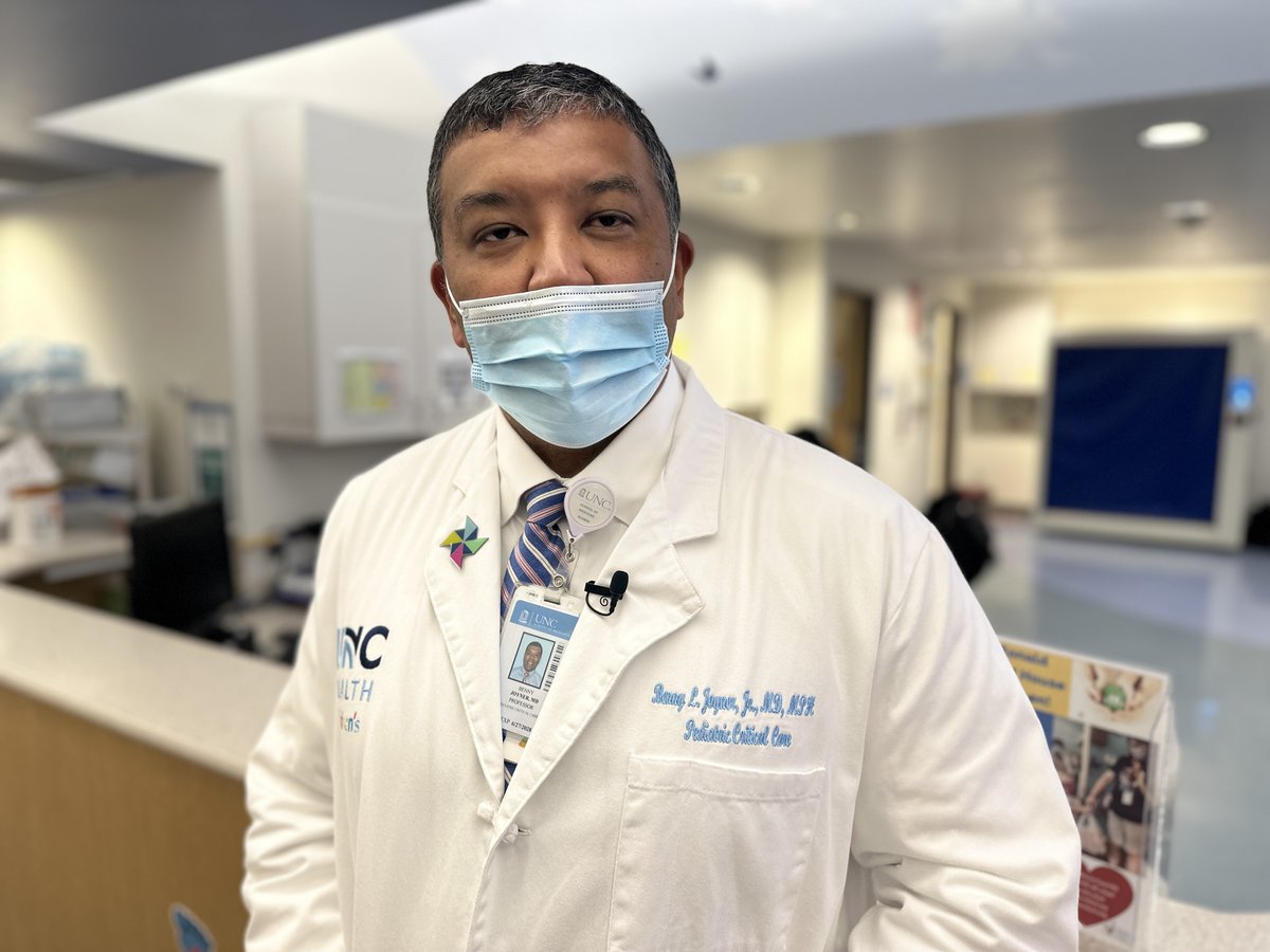 #Exclusive #InsidePediatricCriticalCare #OnlyOnSpectrum 🧵Thread🧵 1)Today, we show you the faces behind some of the most intense care in a hospital: Pediatric Intensive Care. Dr. Benny Joyner has led pediatric critical care at UNC Children's for nearly 20 years.