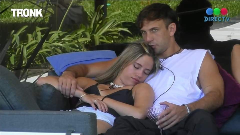 nicanorjuarez28's tweet photo. ¿HOY SE #SEPARAN LAS #PAREJAS O NO? 
#GranHermano #GranHermano23  #GranHermanoAR #GranHermano24  #GranHermano2023  #GranHermano23 #GranHermano24  #GranHermano2024  #GH24  #GH  
#GH23 https://t.co/TnTHLEBXbQ