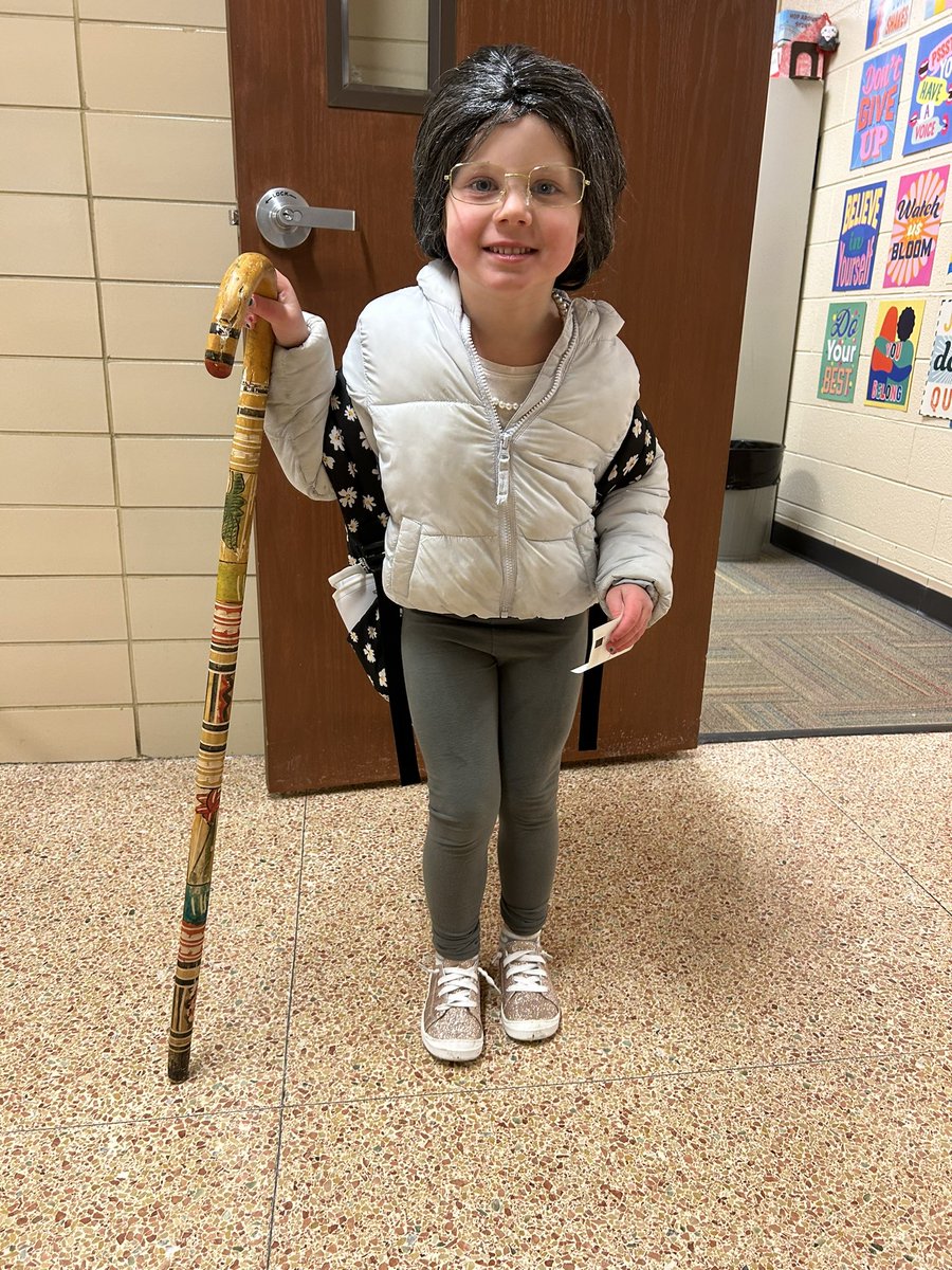 Happy 100th day of school from the Colonial Hills Kindergarteners!