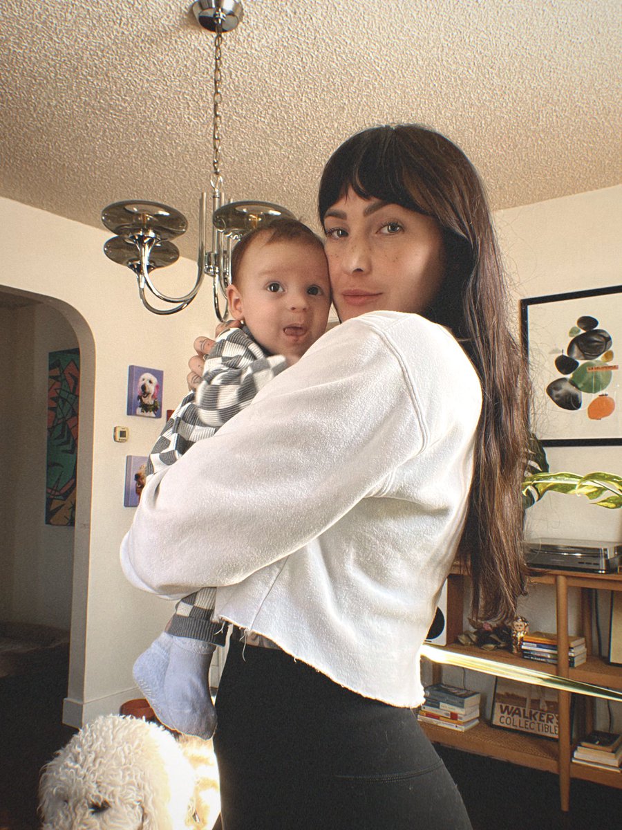 __sensibleheart's tweet photo. I’m not like a regular mom, I’m a cool mom ❤️‍🔥 https://t.co/3FPrLbK6vy