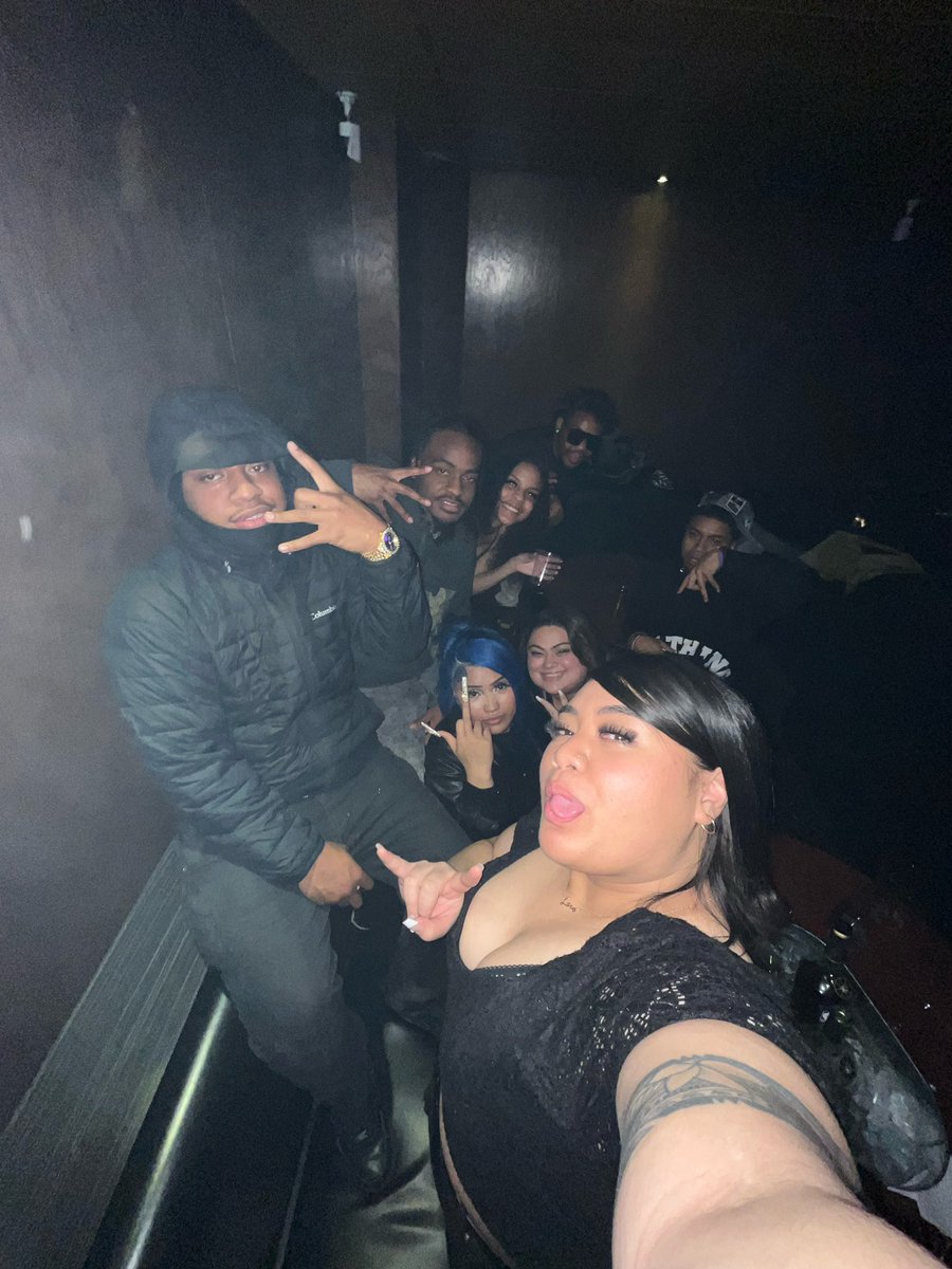 vleotaa's tweet photo. I had the best birthday weekend ever 🤣 https://t.co/YuuF0OHnHu